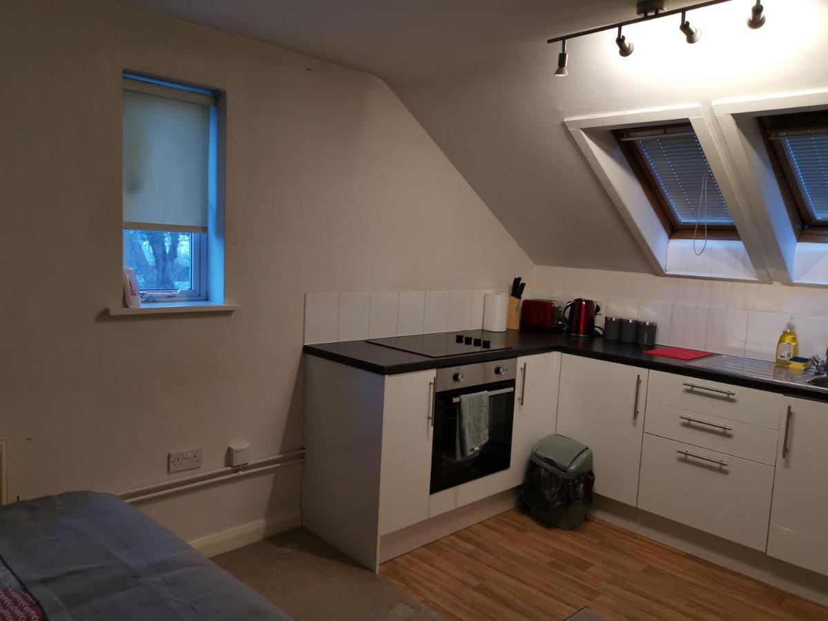 Unique Studio I - Private Studio With Ensuite 메이드스톤 외부 사진